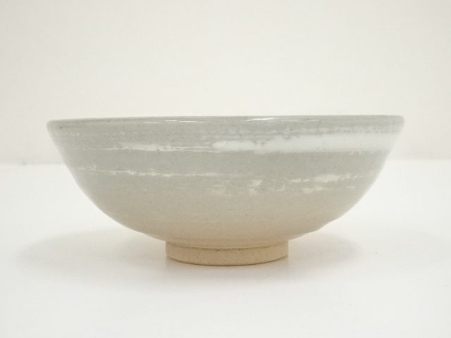 Ｓ２４０　茶碗　『京焼』『南口閑粋造』『乾山写雪笹文』　抹茶碗　共箱　茶道具 杣山焼 南口閑粋 「乾山 雪笹」抹茶碗 お茶碗 茶道具 共箱(162)